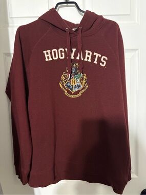 Ardene Hogwarts Maroon Pullover Hoodie